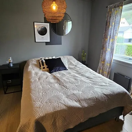 Aalesund 5 Bedroom! 4* 奥勒松